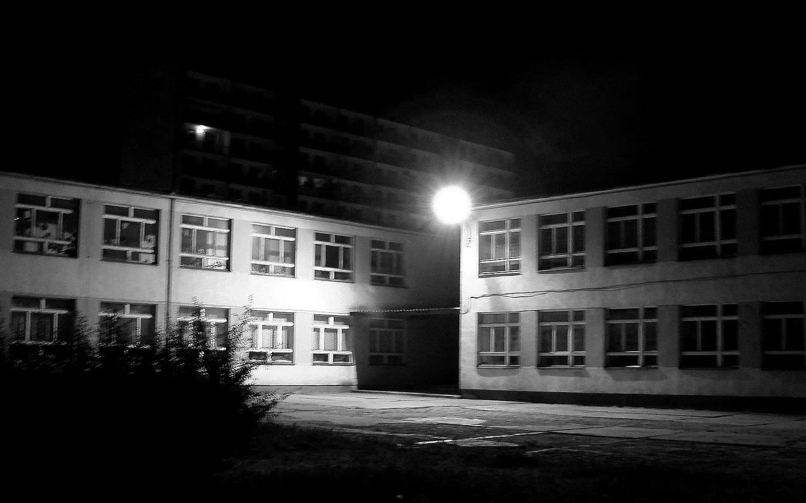 Szkoła Podstawowa nr 17 w Tychach: o szkole, dojazd, kontakt