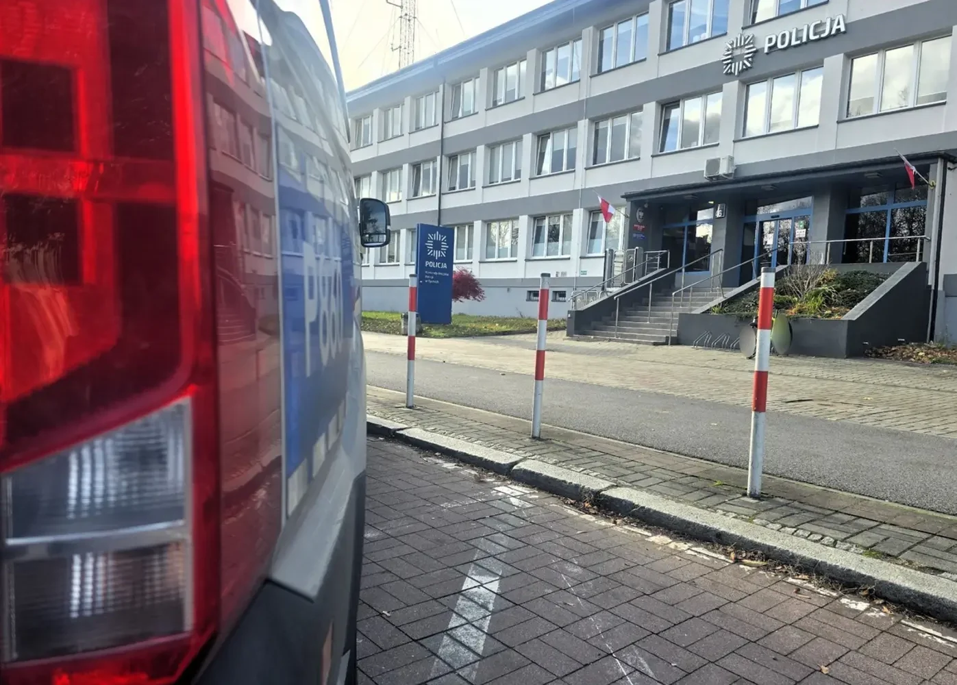 Tyska policja szuka sprawców serii kolizji na parkingach