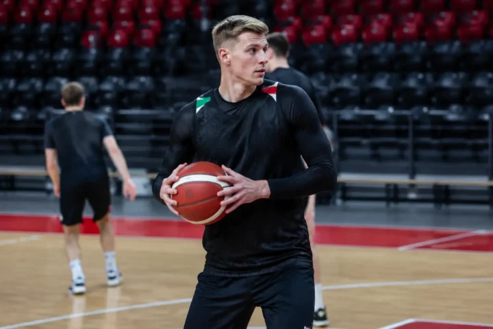 Aleksander Busz nowym koszykarzem GKS Tychy