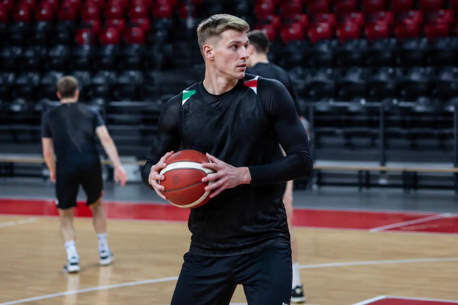 Aleksander Busz nowym koszykarzem GKS Tychy