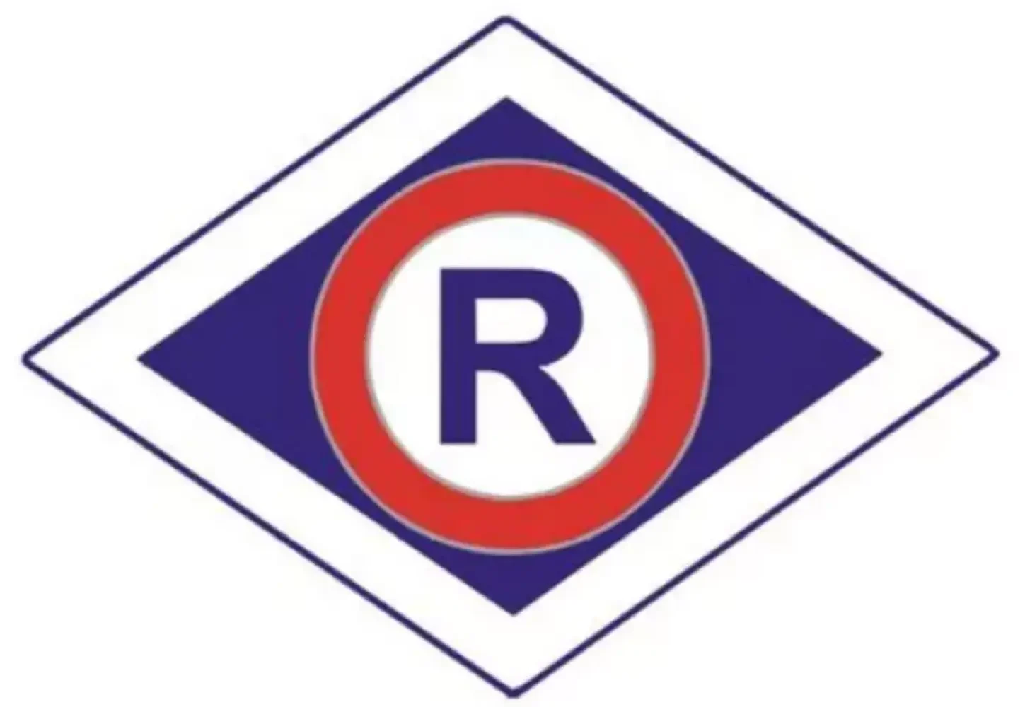 Tychy: policja szuka świadków kolizji i niebezpiecznego przedmiotu