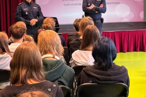 Policja w Tychach o przemocy i hejcie wśród młodzieży